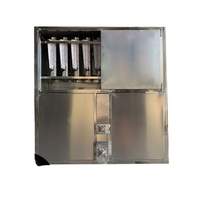 Βιομηχανική μηχανή πάγου τροφοδοσία 220V / 50Hz πάγος μέγεθος 22 * 22 * 22mm