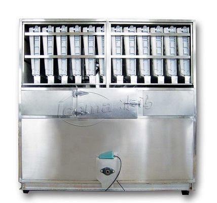Βιομηχανική μηχανή πάγου τροφοδοσία 220V / 50Hz πάγος μέγεθος 22 * 22 * 22mm